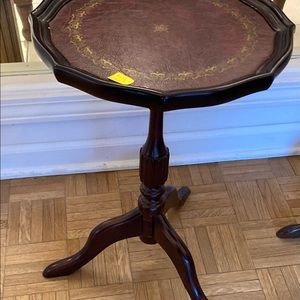 Antique Pie Table top diameter